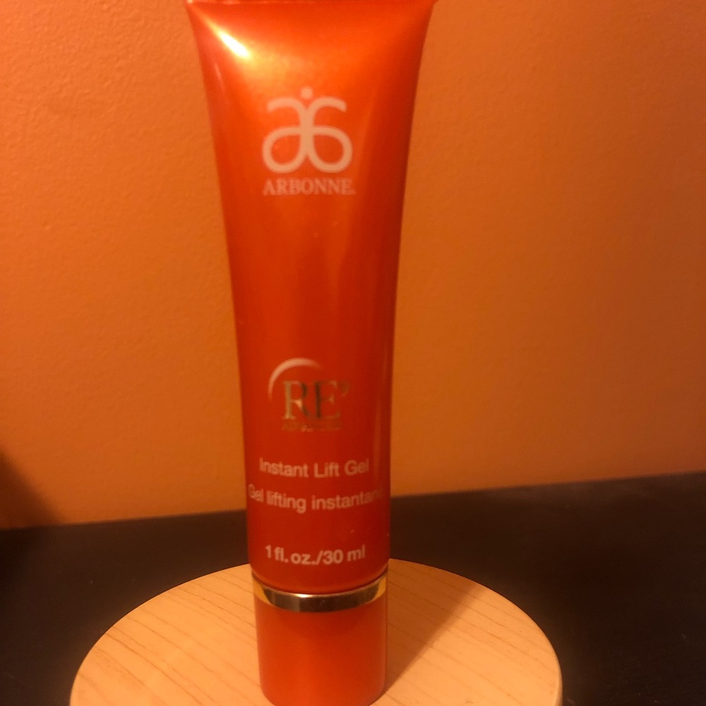 🔥Arbonne Instant Lift Gel🔥
